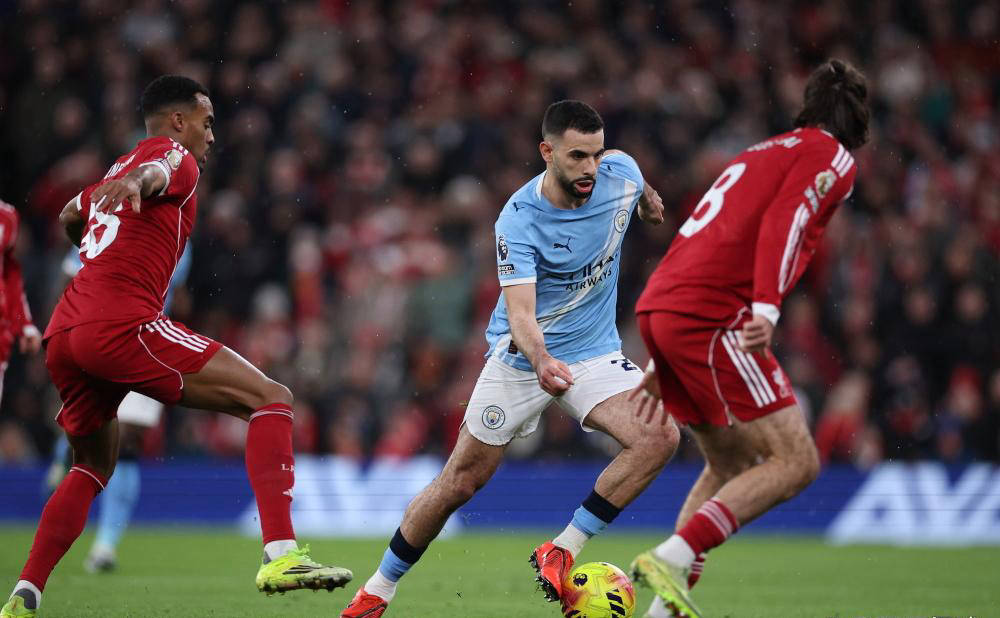 三冠王不是梦想！曼城信心满满，阿森纳却感到压力山大